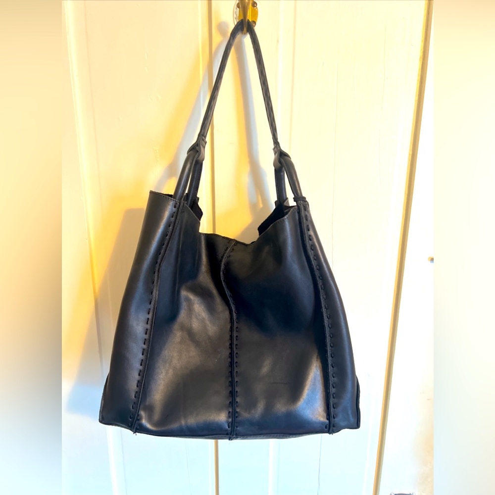 The Sak Women’s Los Feliz Leather Tote Bag